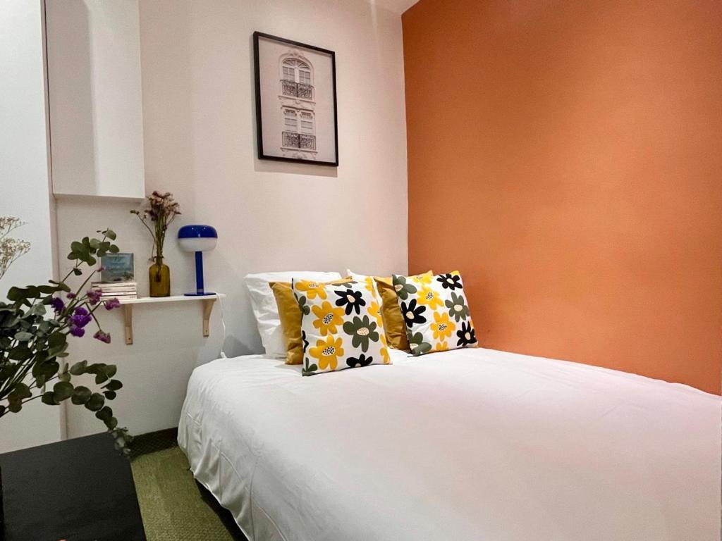 Fully Equipped At 3 Mins From Metro Appartement Parijs